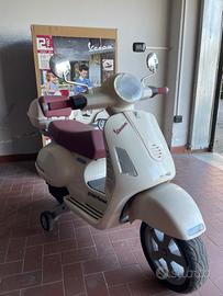 Vespa piaggio Peg Perego