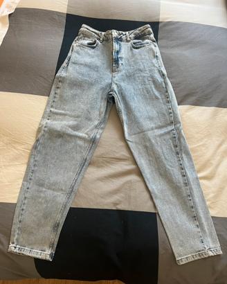 Jeans Conbipel effetto slavato taglia 42 IT.