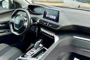 Auto in condizioni ottime