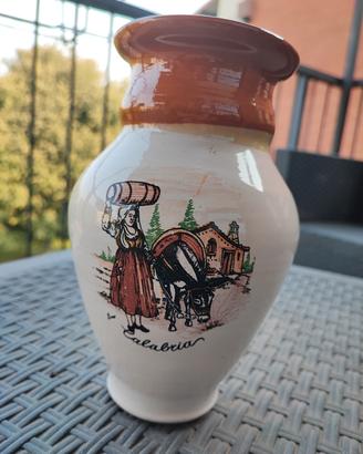 Vaso in ceramica decorato 
