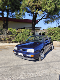 Volkswagen golf 3 Cabrio versione Pink Floyd