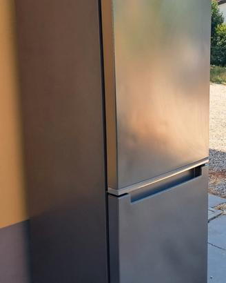 Frigo WHIRPOOL TOTAL NO FROST NUOVA CLASSE D Trasp