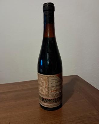 bottiglia vino barolo