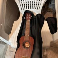 Ukulele Soprano Quiet Waiele in Legno