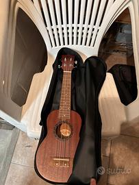 Ukulele Soprano Quiet Waiele in Legno