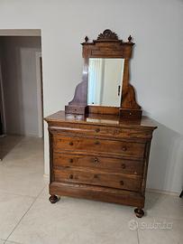 Cassettone piu' specchiera