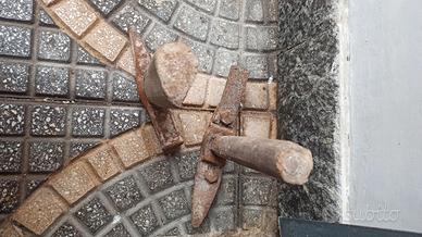 attrezzi per mattonelle 