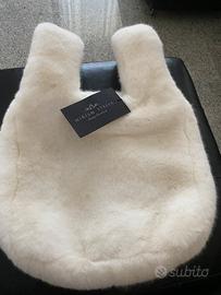 Borsa a mano Miriam Stella in ecopelliccia bianca