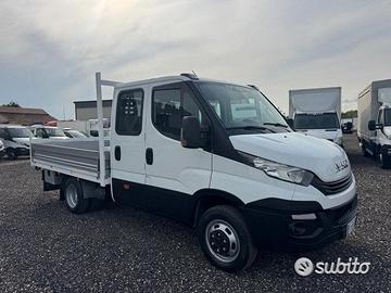 Iveco daily 35C14 7 posti e cassone fisso 2020