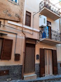 Casa indipendente a Vallelunga Pratameno