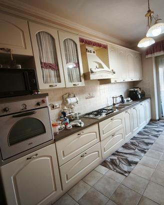 Cucina Classico-contemporaneo 4,5 mt