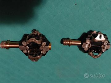 Pedali bici mountainbike