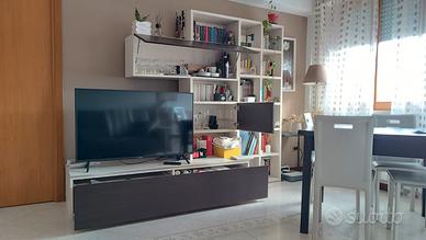 parete attrezzata libreria