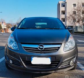 Opel corsa D 1.2, 85 cv