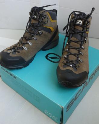 Scarponi Scarpa tg 44,5 nuovi trekking alpinismo m