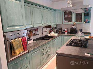 Splendida cucina artigianale, come nuova