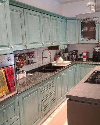 Splendida cucina artigianale, come nuova