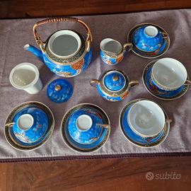 Servizio da The in fine porcellana Giapponese.