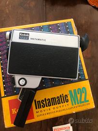 Videocamera vintage con scatola originale anni 60