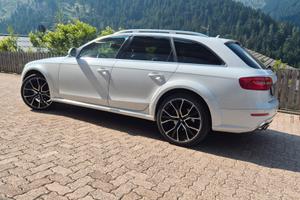 Audi A4 allroad quattro 2.0 TDI