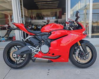 Ducati 959 Panigale Akrapovic