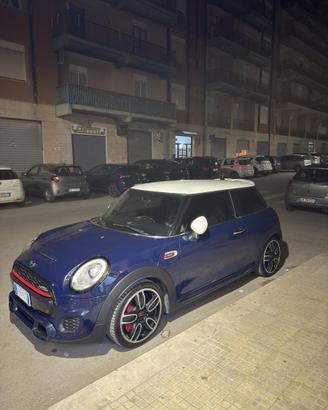 Mini jhon cooper works 2.0 231cv