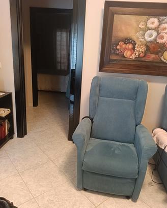 poltrona relax elettrica con alzata 