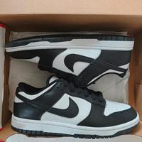 Nike Dunk Low Nere e Bianche 35 Nuove