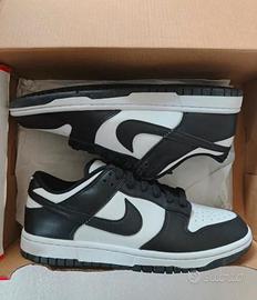 Nike Dunk Low Nere e Bianche 35 Nuove