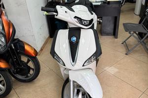 Piaggio Liberty 125 NUOVO euro 5 - PERMUTE