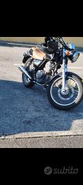 Suzuki TU 250 X