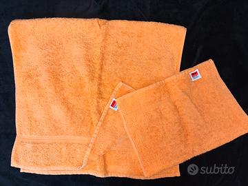 Coppia asciugamani arancioni Gabel (secondo annunc