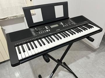 YAMAHA PSR-E363 Pianola