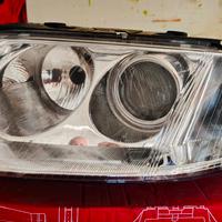 Faro proiettore anteriore VW Passat Variant