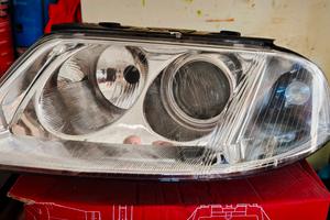 Faro proiettore anteriore VW Passat Variant