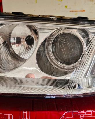 Faro proiettore anteriore VW Passat Variant