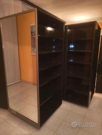 Armadi libreria autoportanti con specchi