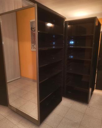 Armadi libreria autoportanti con specchi