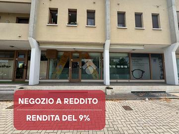 NEGOZIO A RESANA