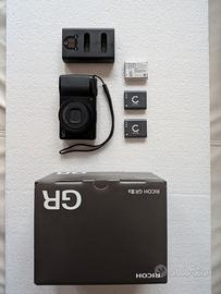 RICOH GR IIIx