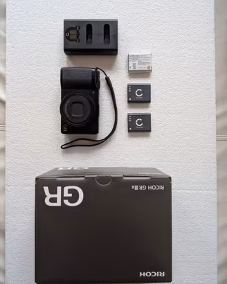 RICOH GR IIIx