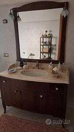 Mobile bagno con specchiera e rubinetteria – 300€