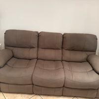 Divano 3 posti con recliner elettrici