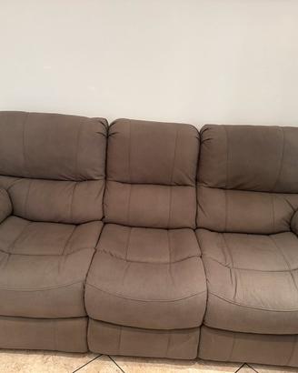 Divano 3 posti con recliner elettrici
