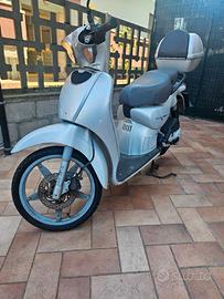 Scarabeo 100 pronto all'uso