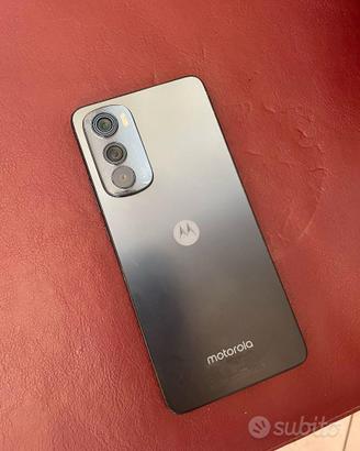 Motorola Edge 30