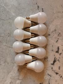 Lotto 9 Lampadine Led 4000K