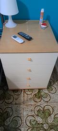 comodino cassettiera con 4 cassetti in legno