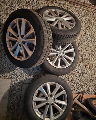 4 cerchi  qashqai  originali + 4  gomme usate  250