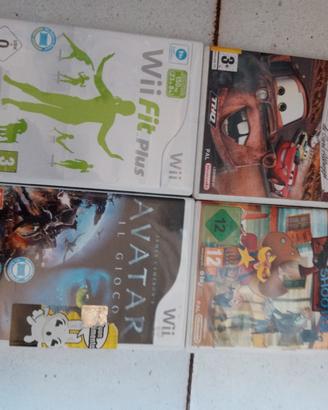 Set di 4 giochi nintendo Wii